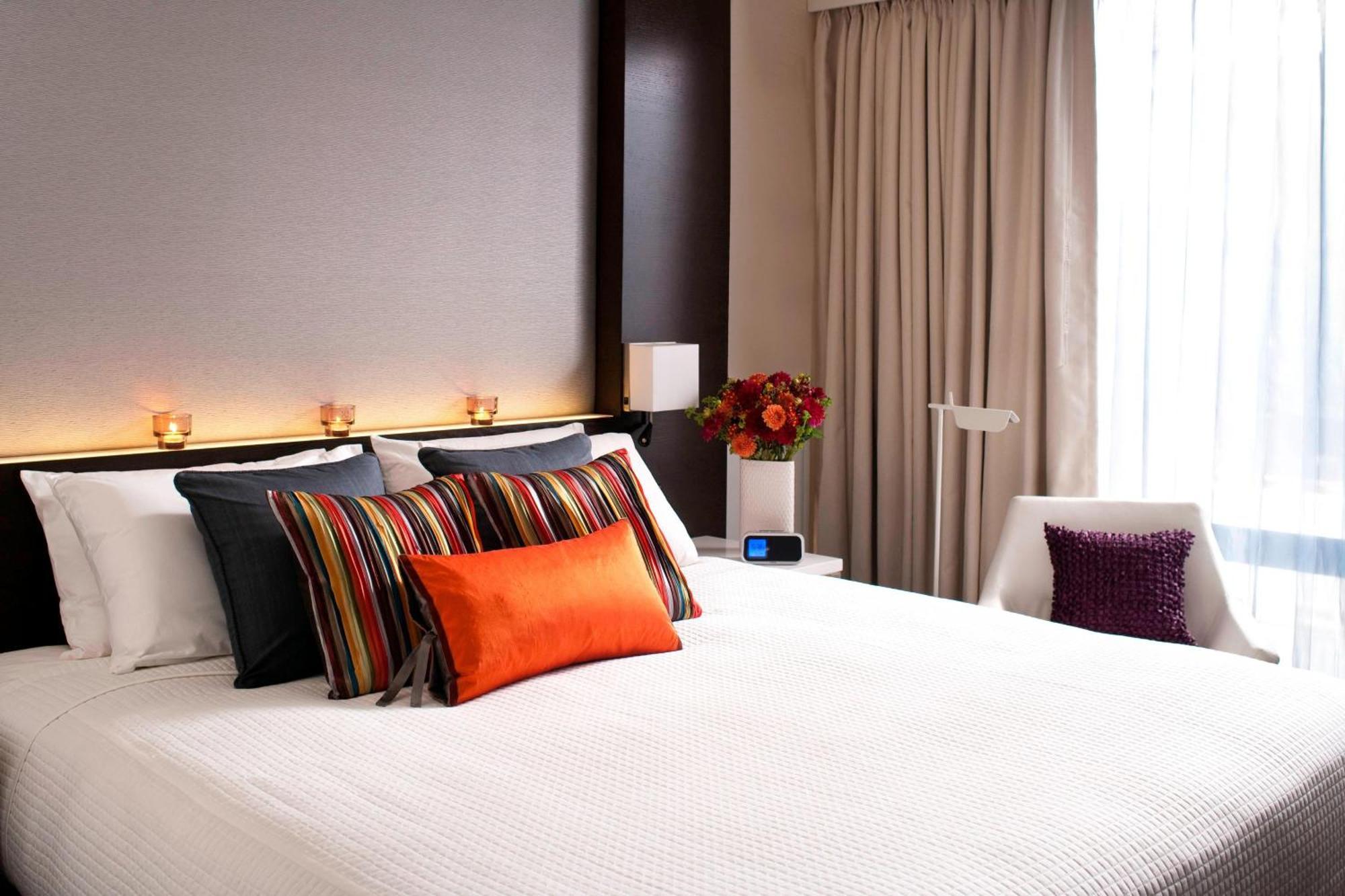 Courtyard By Marriott New York Manhattan/Central Park Exterior photo