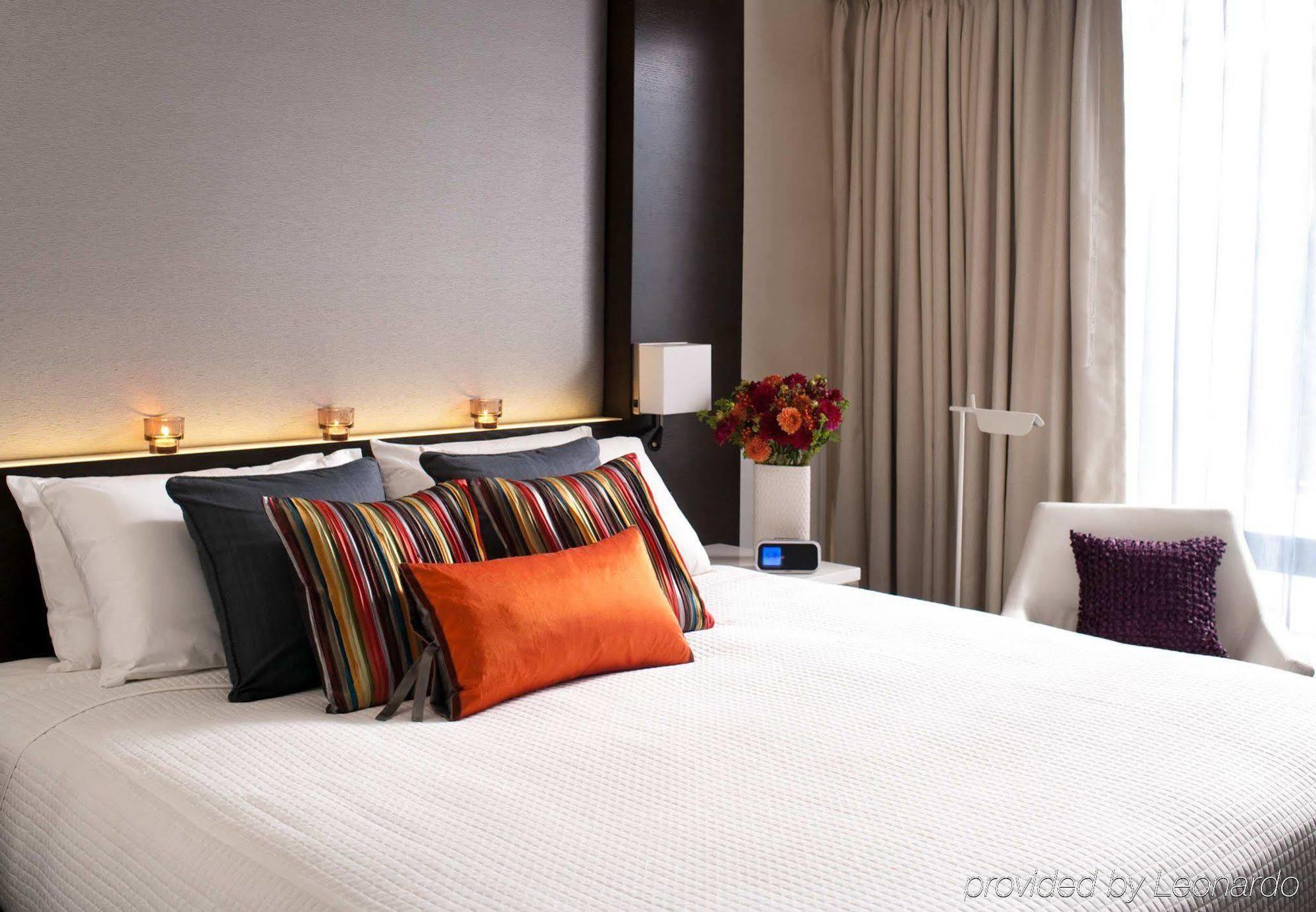 Courtyard By Marriott New York Manhattan/Central Park Exterior photo