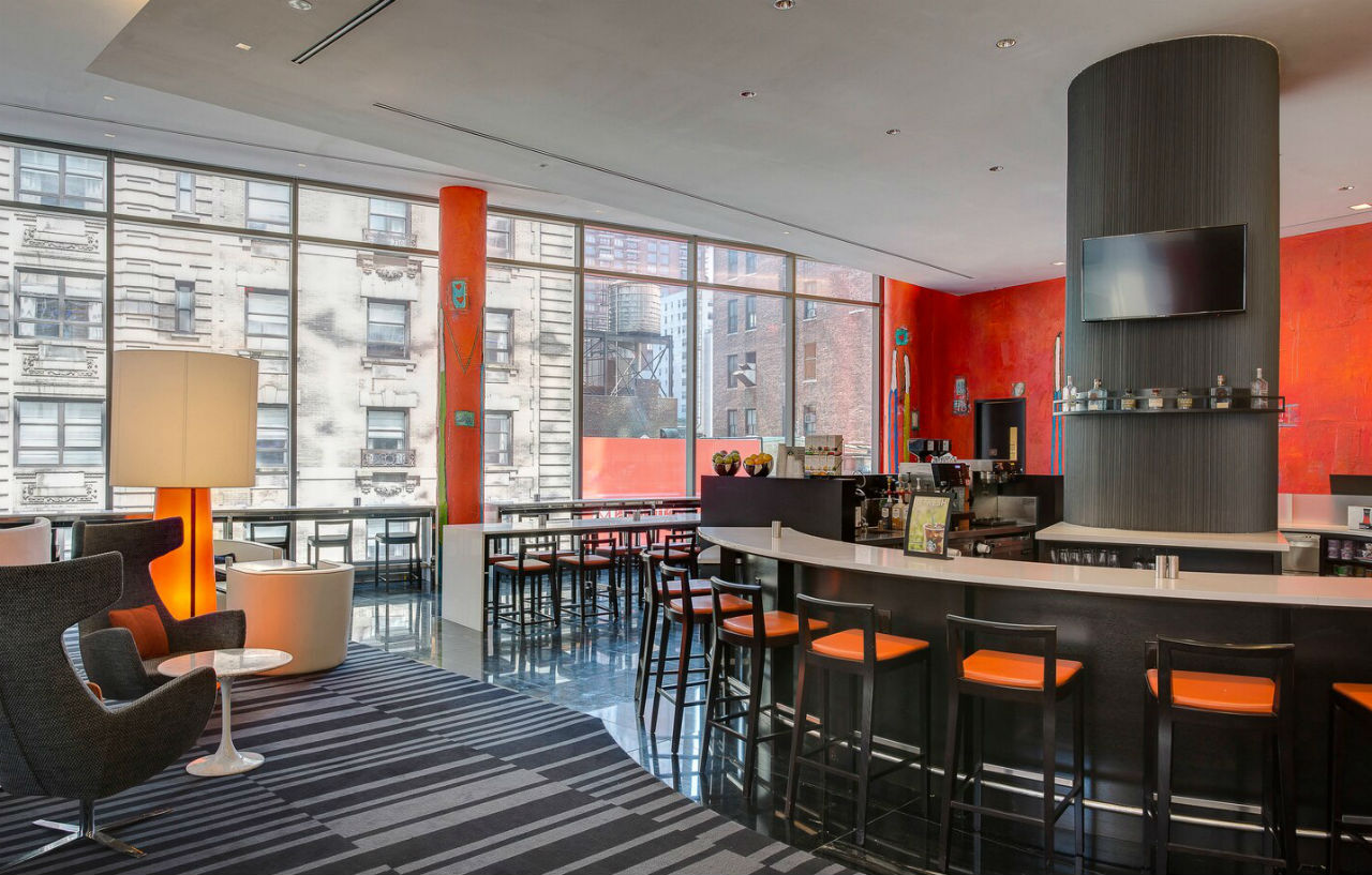 Courtyard By Marriott New York Manhattan/Central Park Exterior photo